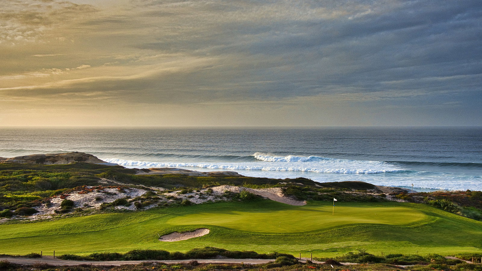 West Cliffs is a splash hit with surfing legends